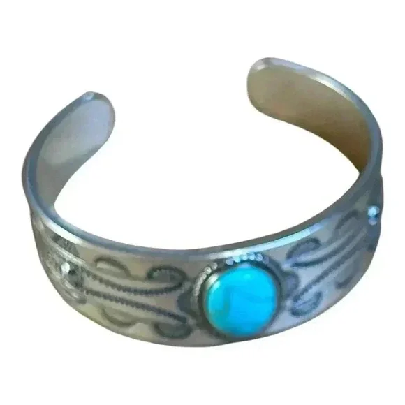 Montana Silversmiths Into The Blue Silver And Turquoise Cuff Bracelet. New